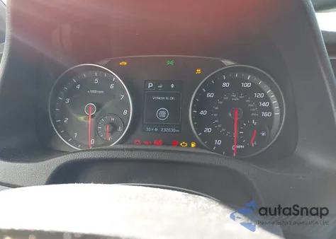 2018 Hyundai Elantra Sport z USA, uszkodzony, nr VIN KMHD04LB0JU537639